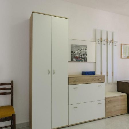 Renic Apartmani Kaštela Exterior foto